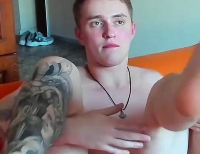 Sweet Guys Show Their Feet