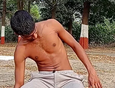 Batha Batha Kesa Hilaya Jata Hai