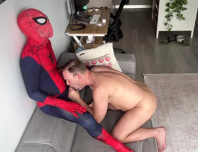 Mileshenryxxx Dumps His Load in Dan XXX
