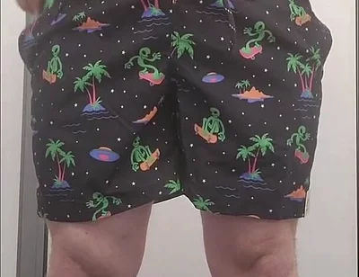 Tryin on Clothes with an Enjoyable Ending.