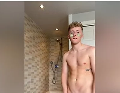 Hot Twink Jerksoff After Football