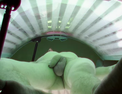 Czech Gay Solarium 34 Slim Hunk’s Solo Tanning Adventure