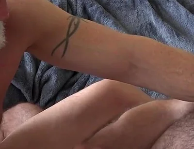 Mature Masturbate