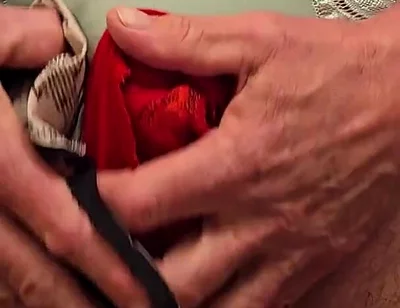 Cumming in Panties.
