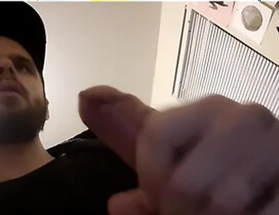 Jerkin Off And Cumming At My Desk