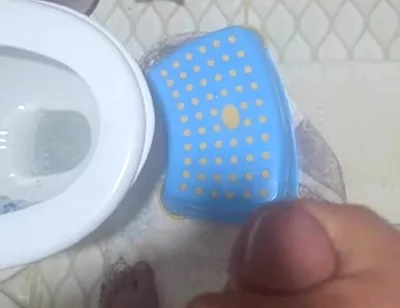 The Kurdish Couple Masturbates at the Same Time.