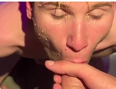 Stranger Twink Sucked Big Cock In Sauna