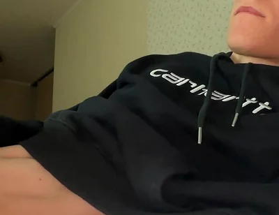 Hand Thrusts Make Horny Twink Lose Control Fast