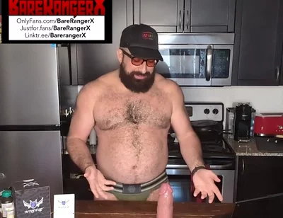 Review of Wildolo's Massive Dildo