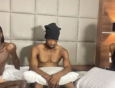 Everyone Should Learn How to Douche Both Top and Bottom for Hygiene Purposes