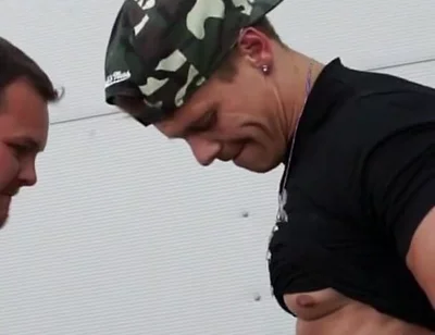 Chubby Dude Gets Challenged for Arm Wrestling