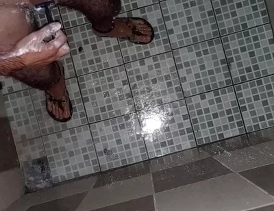 Boy Shaves His Balls and Masturbates