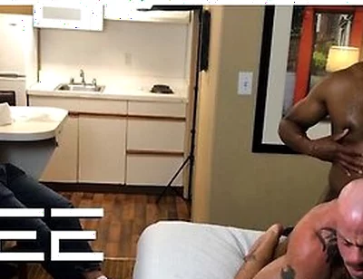 Big Black Cock Breeds My Boyfriends Willing White Hole With Champ Robinson And Sean Duran