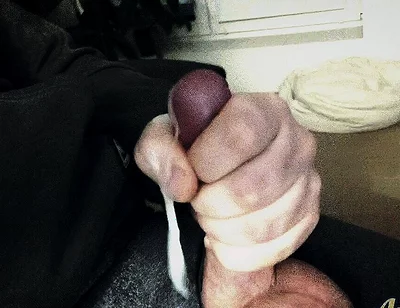 Jerking off and Orgasm Late at Night in Front of the Computer.