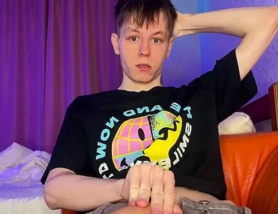 Just a Horny Twink Who Loves to Show off His Big Cock