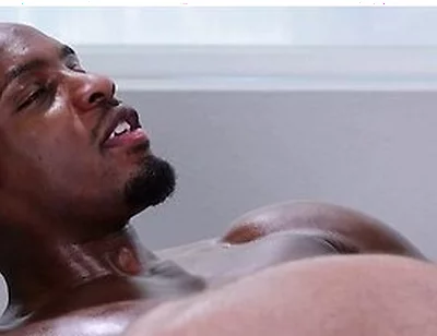 Muscled Hunk Shoves His Massive Cock Into Tight Ass - Matty West