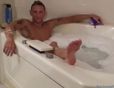 Valentino - Bath