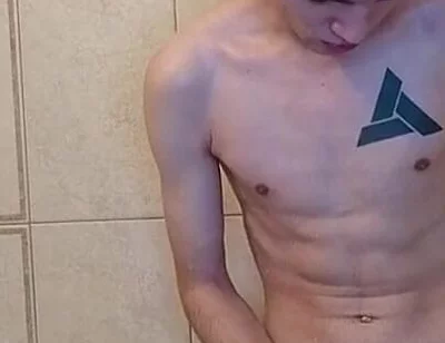 I Jerked off Well in the Shower