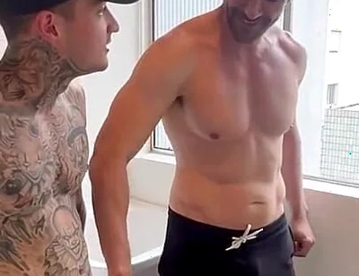 Having Hot Sex with an Old Friend Parte 1