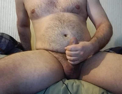 Maturbation and Cumshot in Bed