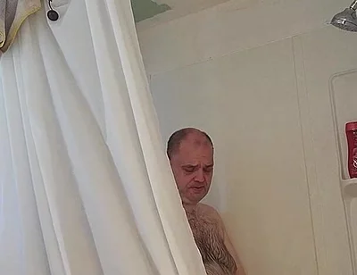 Who Wants to Take a Live Shower with Me