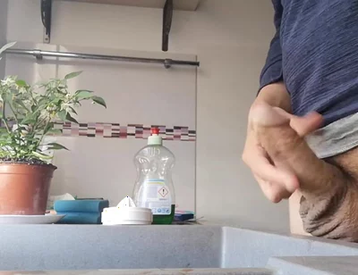 Kitchen Sink Jerkoff