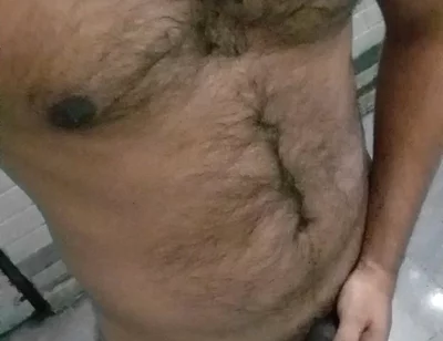 Seeing Friend's Wife's Pussy, I Masturbated in the Bathroom
