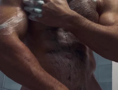 I Use Old Spice Shower Gel to Stay as Great