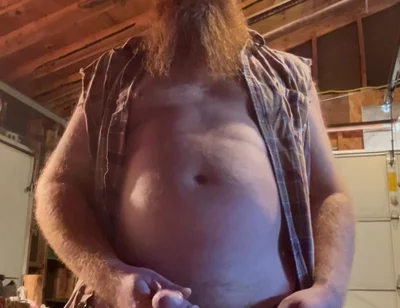 Casual Garage Pissing