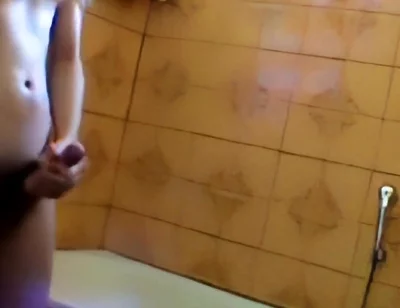 Jerking off After Coming Home From School When I Was 21