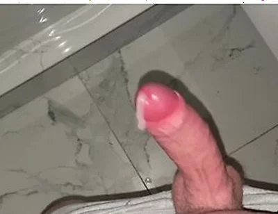 A Teen 18+ Jerks Off His Penis At Night In The Bathroom While His Parents Dont See. Cums Without Hands