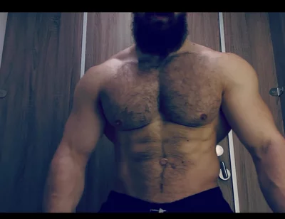 Hard breathing, musculine scent, bulging veins and muscles
