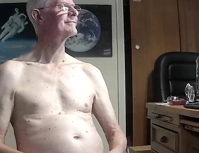 Strip, Chat and Wank Pt2