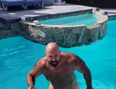 I Love Some Pool Time