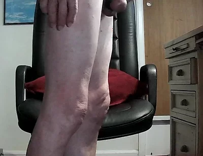 Ball Stretchers and Anal Show