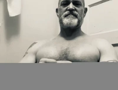 Hot B&w Bathroom Bate.