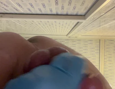 Masturbation with Cumshot Ending