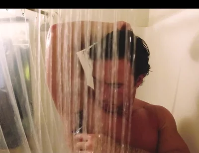 Watch Me Wash My Armpits
