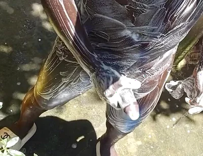 Mature Hard Black Dick Gets Real Shower