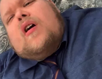 Jefbear Comes for His Boss and Shows off His Hot Chubby Body and His Big, Hot Cock with Lots of Sperm Coming Out.