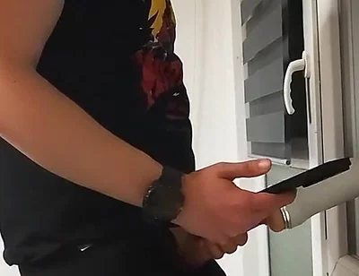 Cuming in Flashlight