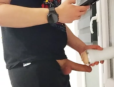 Cuming in Flashlight