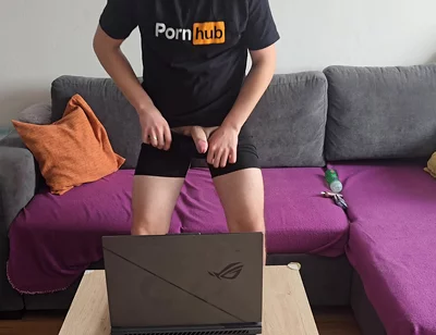 Watching Porn in My New Favorite Outfit Got Me Too Horny