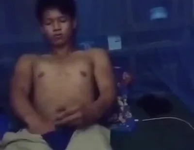 Virgin Sexy Pinoy Twink Boy Masturbation