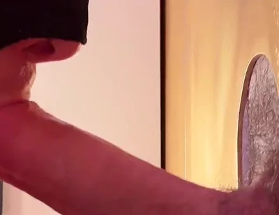 Gloryhole Xl - Never Swallowed This Much Cum in My Lif