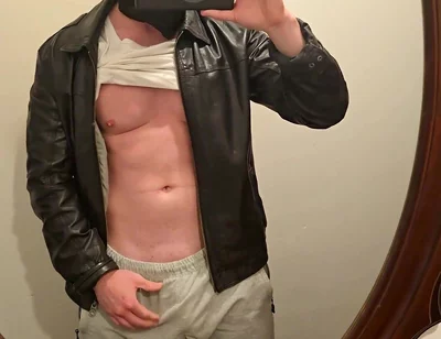 After Work Jerk off in Black Leather Jacket! Hot Stepdaddy Shows Muscles & Pumps Thick Cock