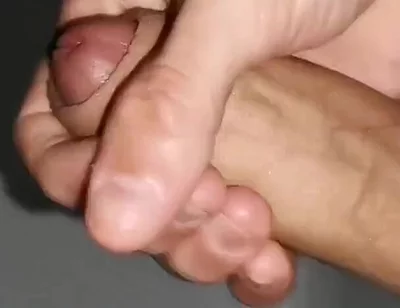 A Very Powerful Stream From a Large Penis