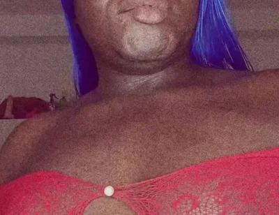 Twerking and and Cumming While Sitting on My Dildo