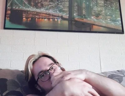 Bro, Let’s Goon Together Till the Whole Room Reeks of Throbbing Dicks and Sweaty Balls!