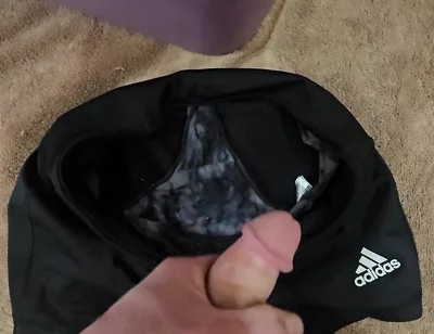 I cum inside my little stepsis tiny volleyball spandex and her dirty pantys that she left on the bathroom floor